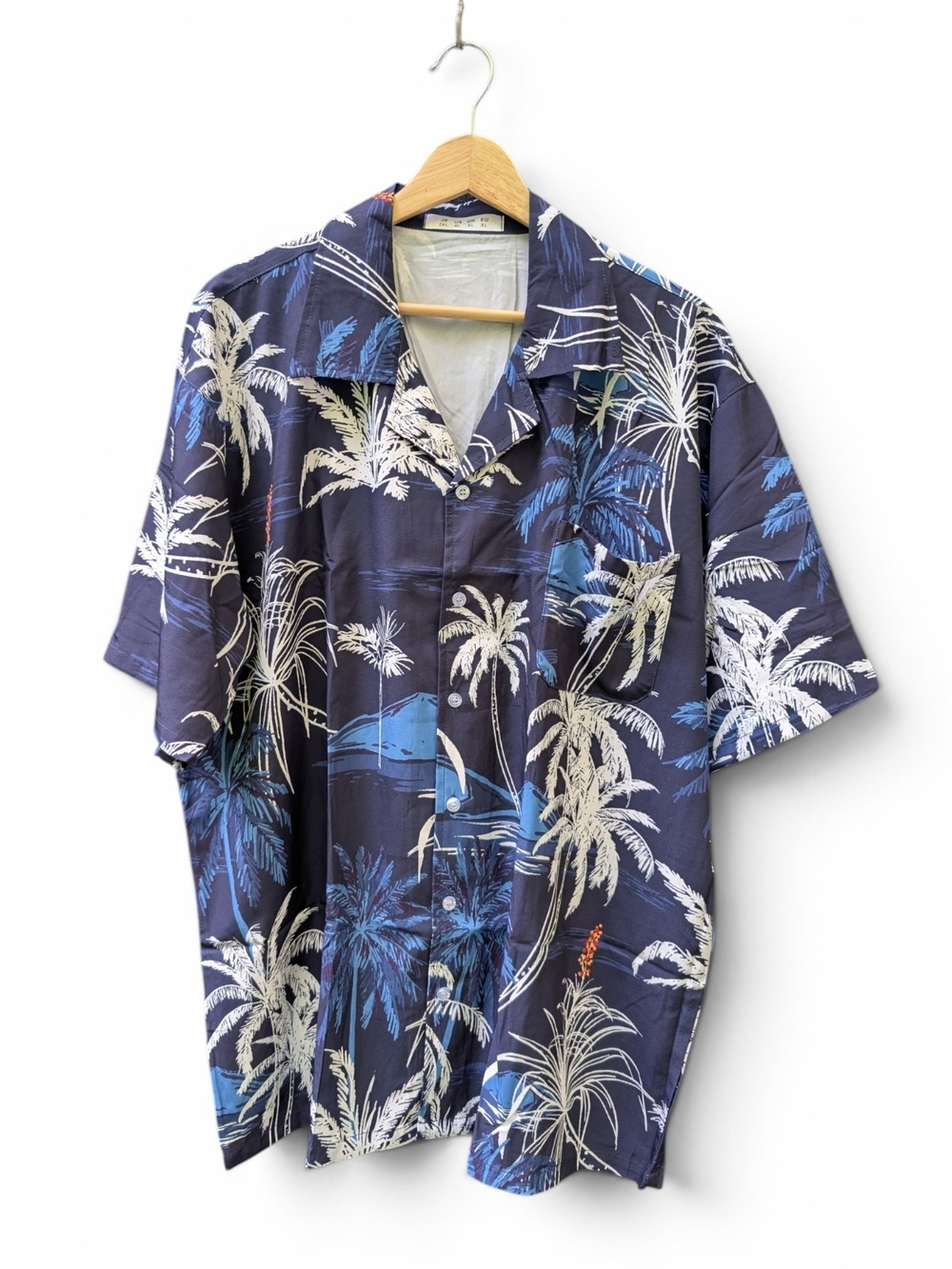 Navy Blue Short-Sleeve Tropical Print Button-Down Shirt